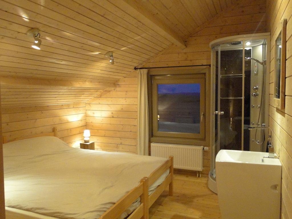לה רושה - אן - ארדן Holiday Home A Pas De Loup מראה חיצוני תמונה